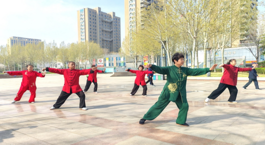 潍坊寿光：春光正好 全民健身正当时